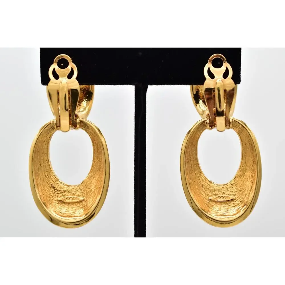 Avon Vintage Chunky Clip On Earrings Textured Dangle Gold Knocker Signed BinBK